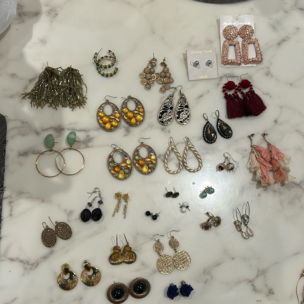 Grand earring bundle